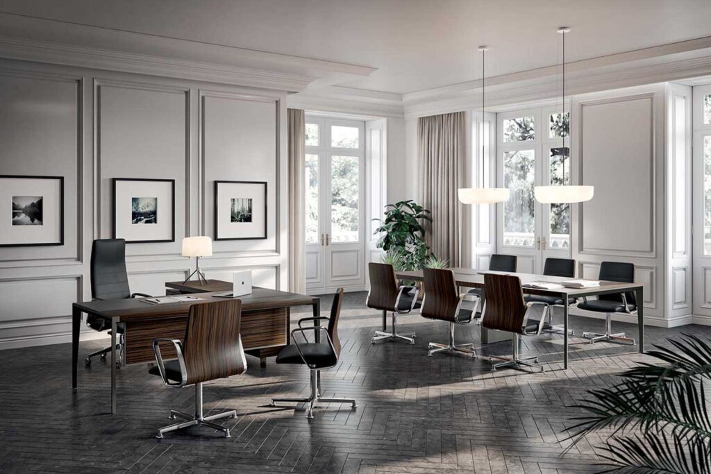 Aménagement de salles de réunion professionnelles avec tables de conférence, chaises ergonomiques et solutions acoustiques pour espaces de travail collaboratifs.